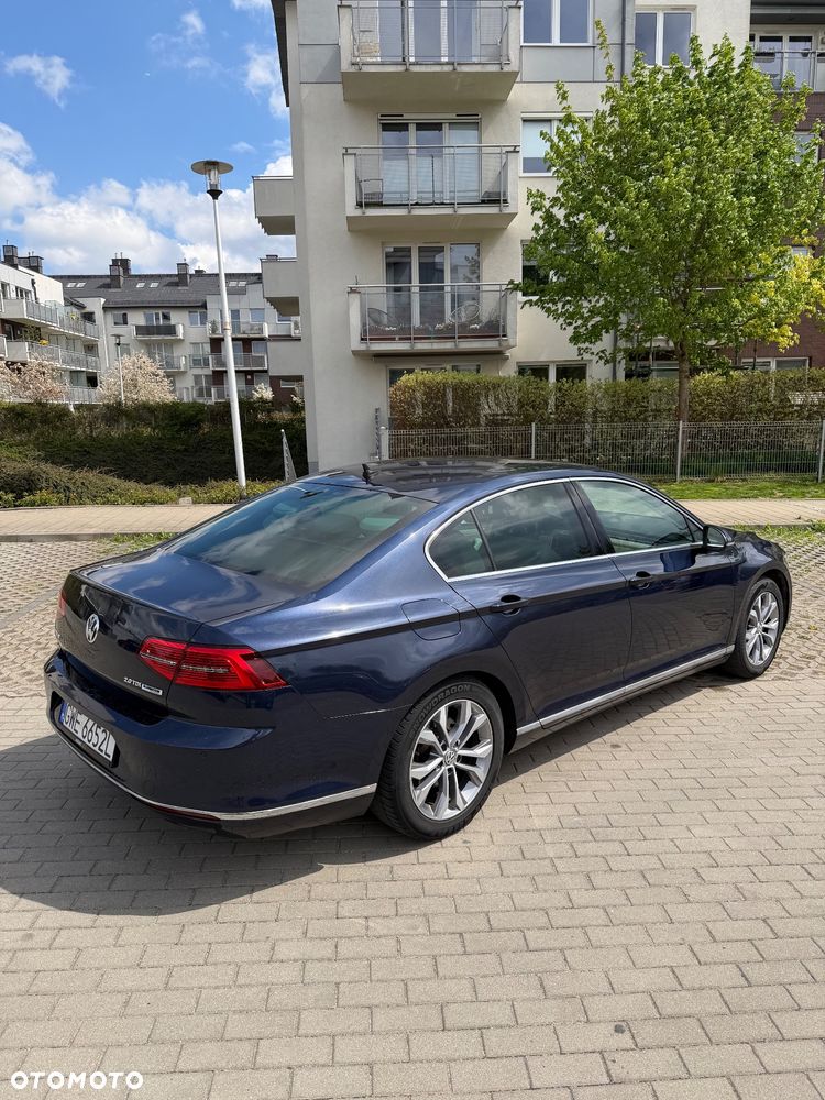 Volkswagen Passat 2.0 TDI (BlueMotion Technology) DSG Highline - 7
