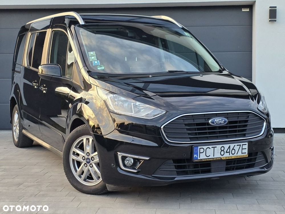 Ford Tourneo Connect Grand - 33