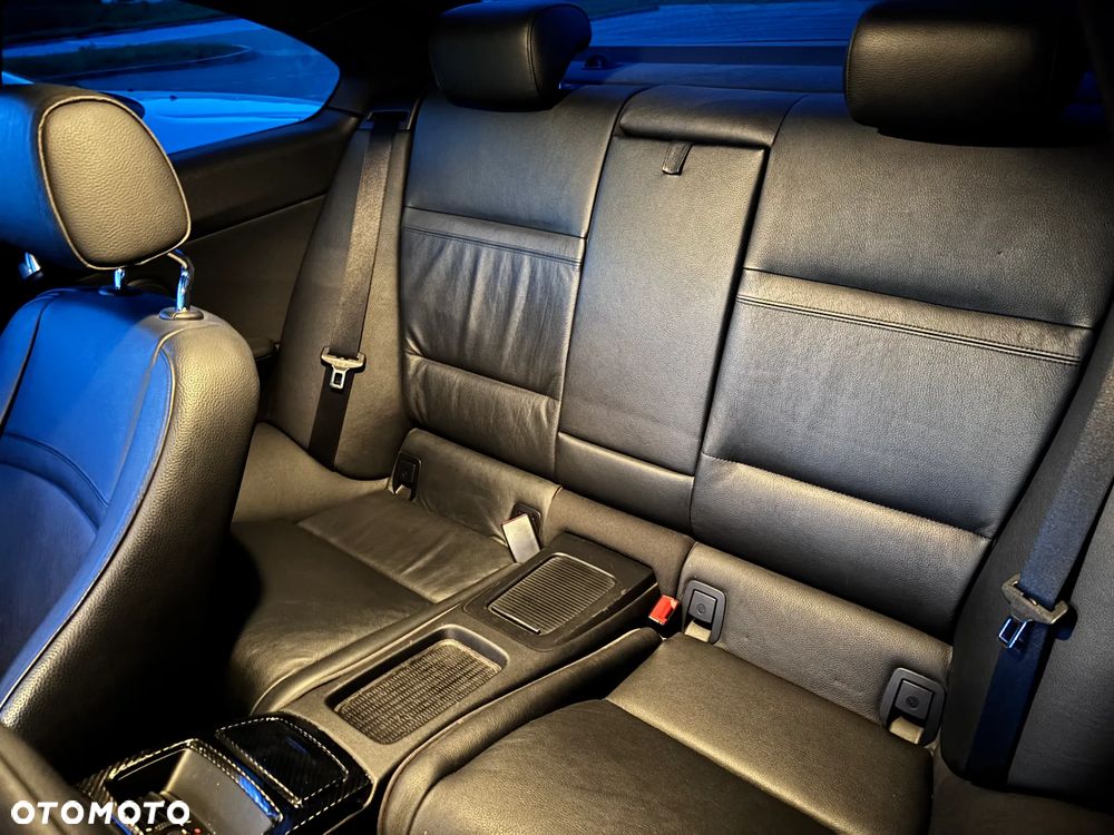 BMW Seria 3 325i - 9