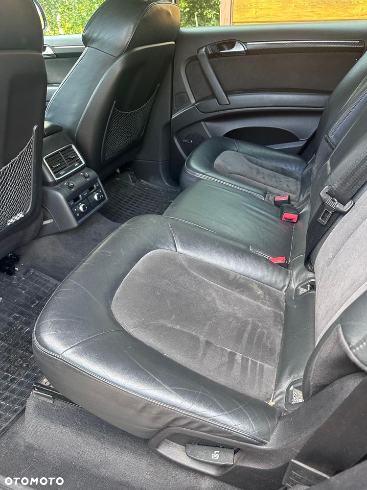 Audi Q7 - 10