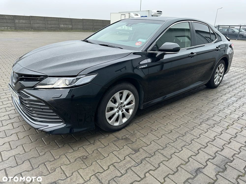Toyota Camry Executive - 4