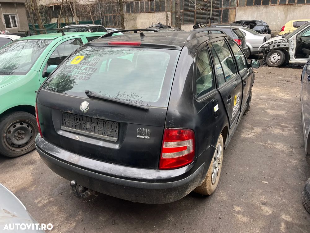 Dezmembrez Skoda Fabia 1 negru break 1,4 TDI facelift 2006 - 7