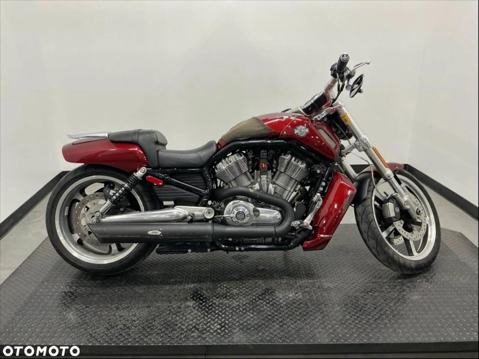 Harley-Davidson V-Rod Muscle - 1