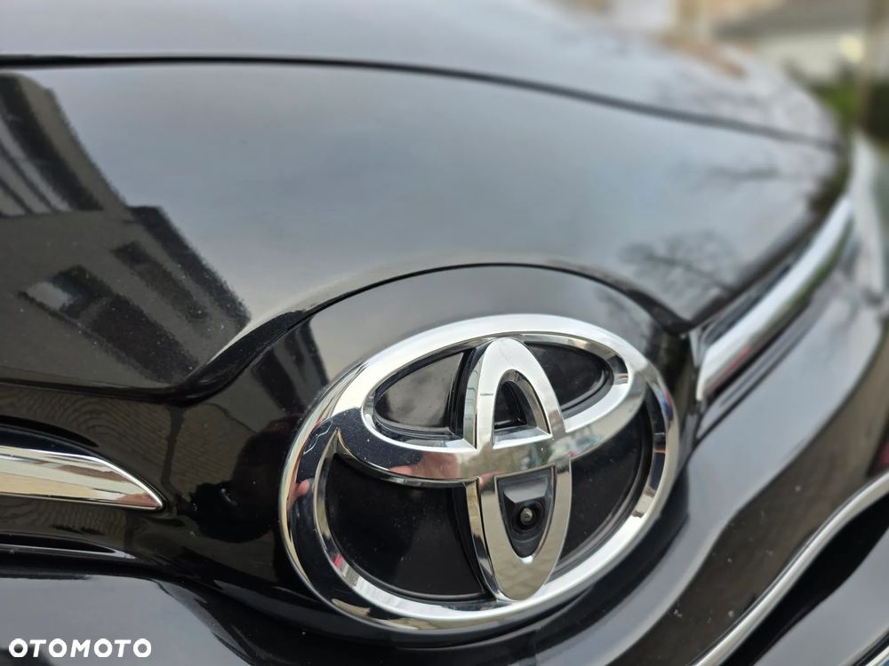 Toyota Avensis 1.8 Prestige - 13