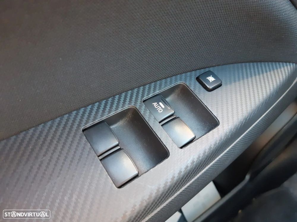 Mitsubishi Space Star 1.2 Connect Edition - 12