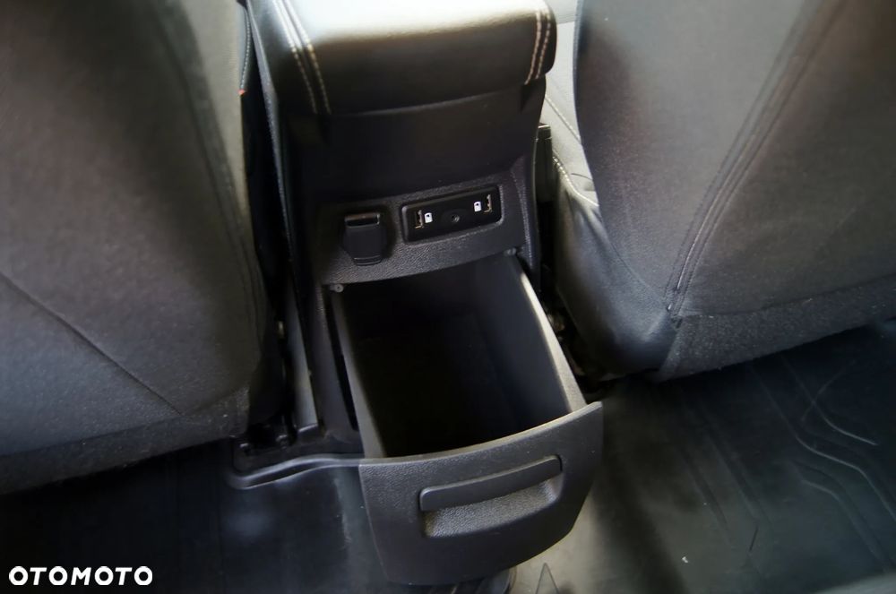 Renault Scenic 1.5 dCi Energy Life EU6 - 23