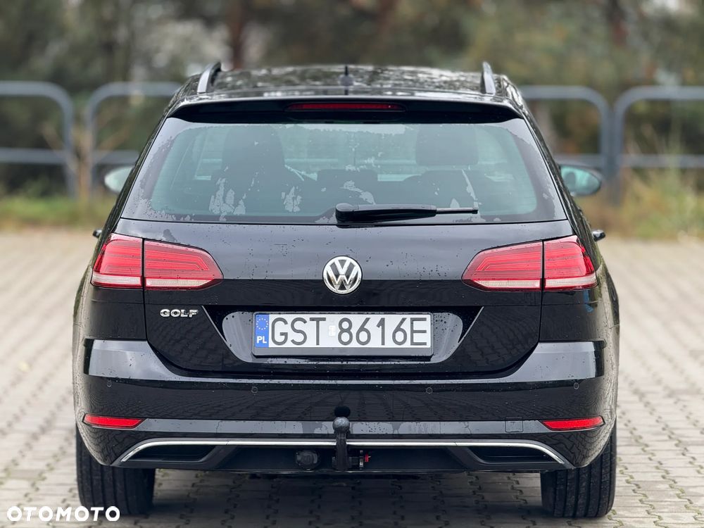 Volkswagen Golf 1.6 TDI SCR DSG Comfortline - 6