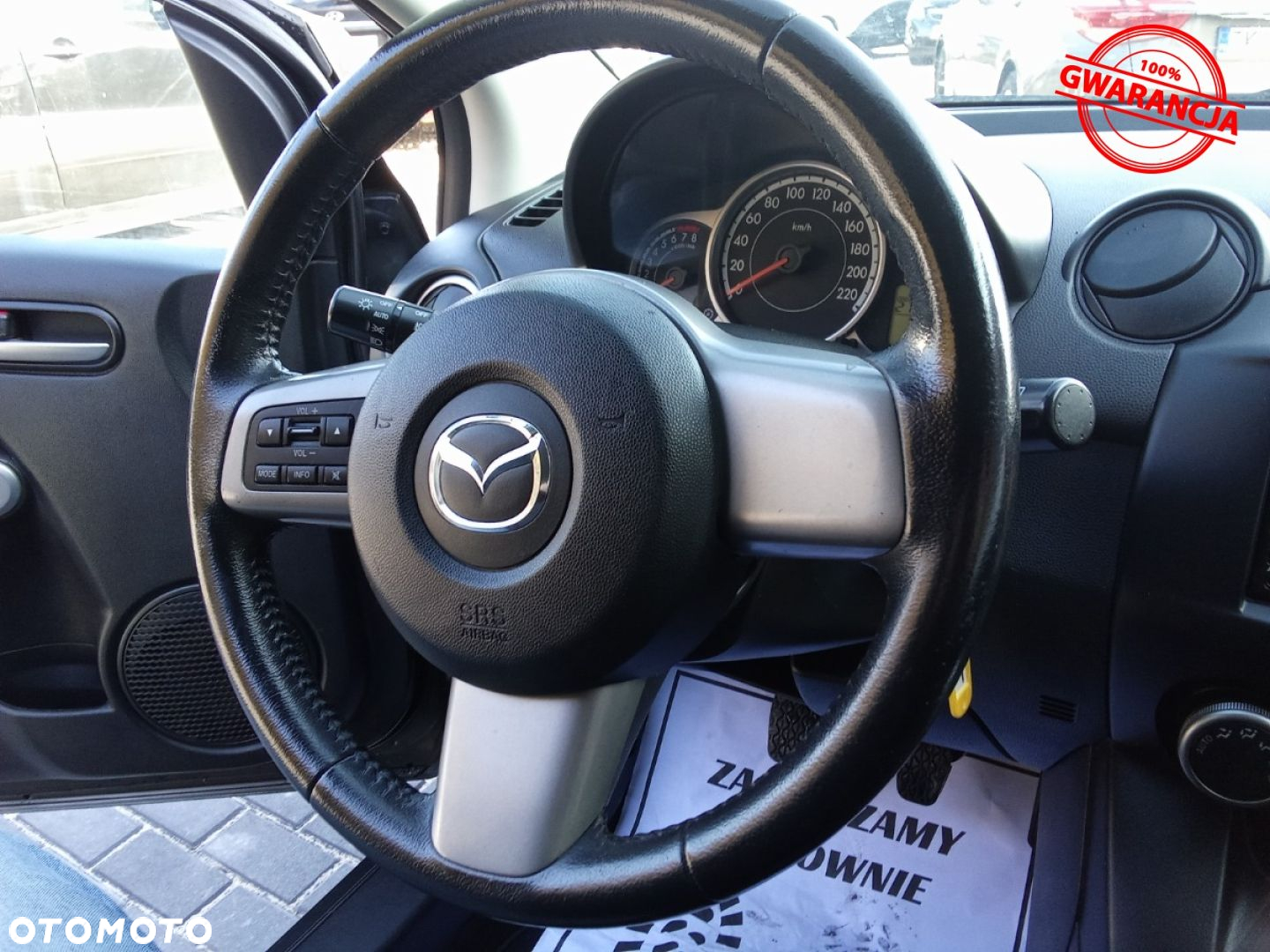 Mazda 2 - 21