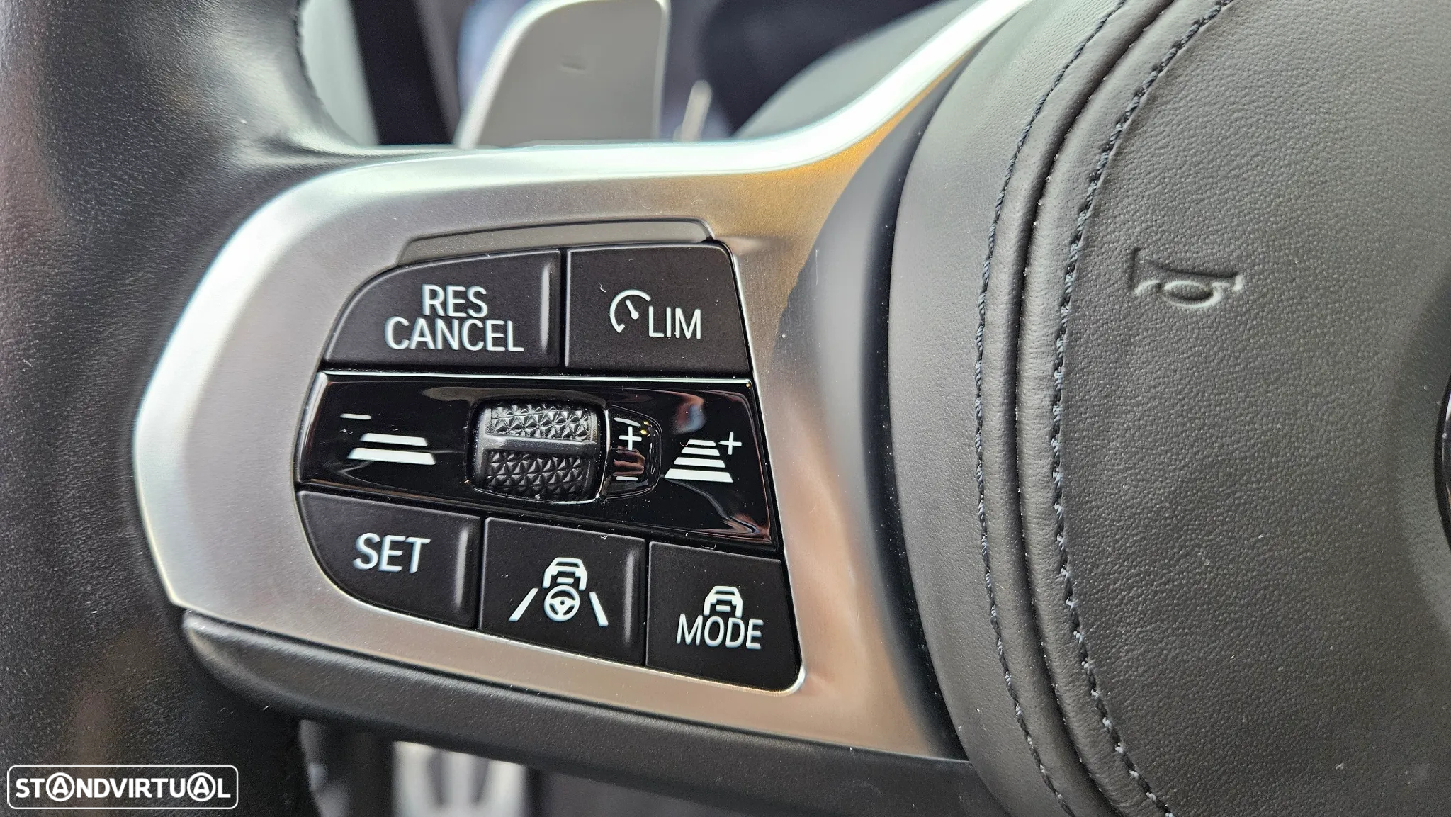 BMW 330 e Touring Pack M Auto - 27
