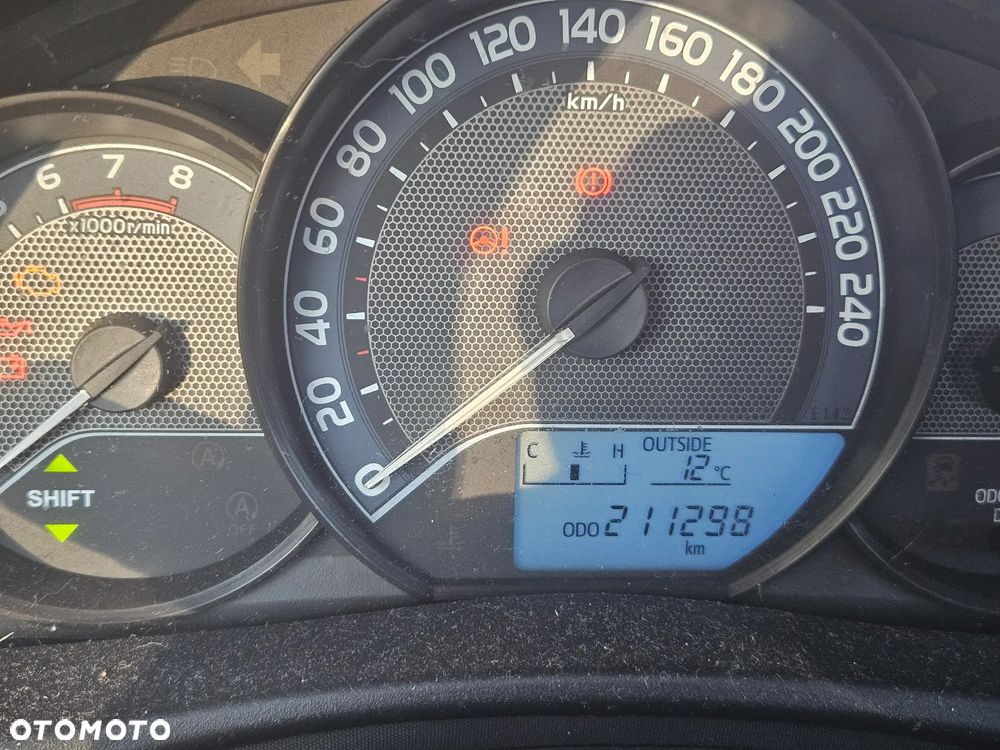 Toyota Auris - 7