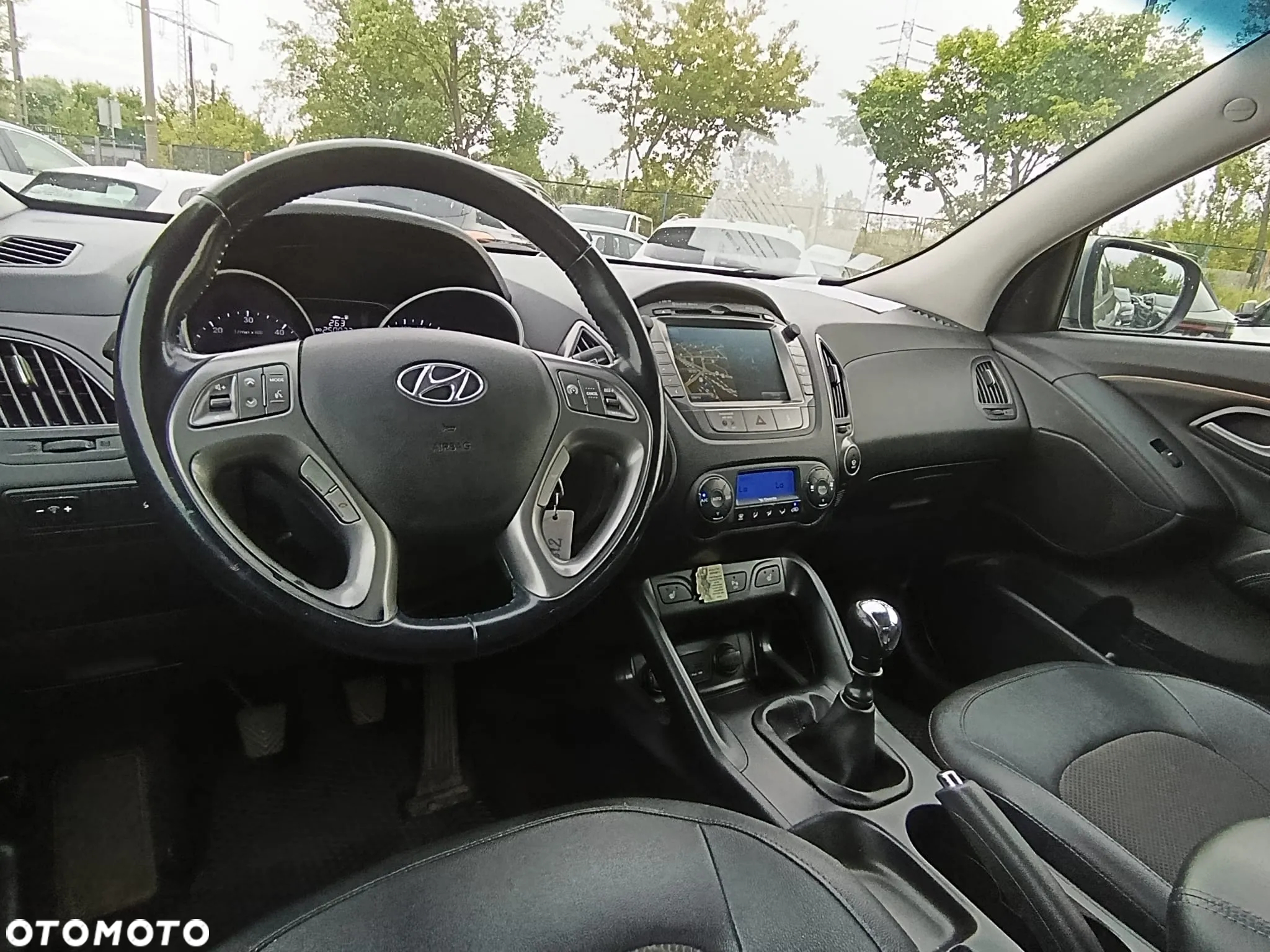 Hyundai ix35 1.7 CRDi 2WD blue Trend - 4