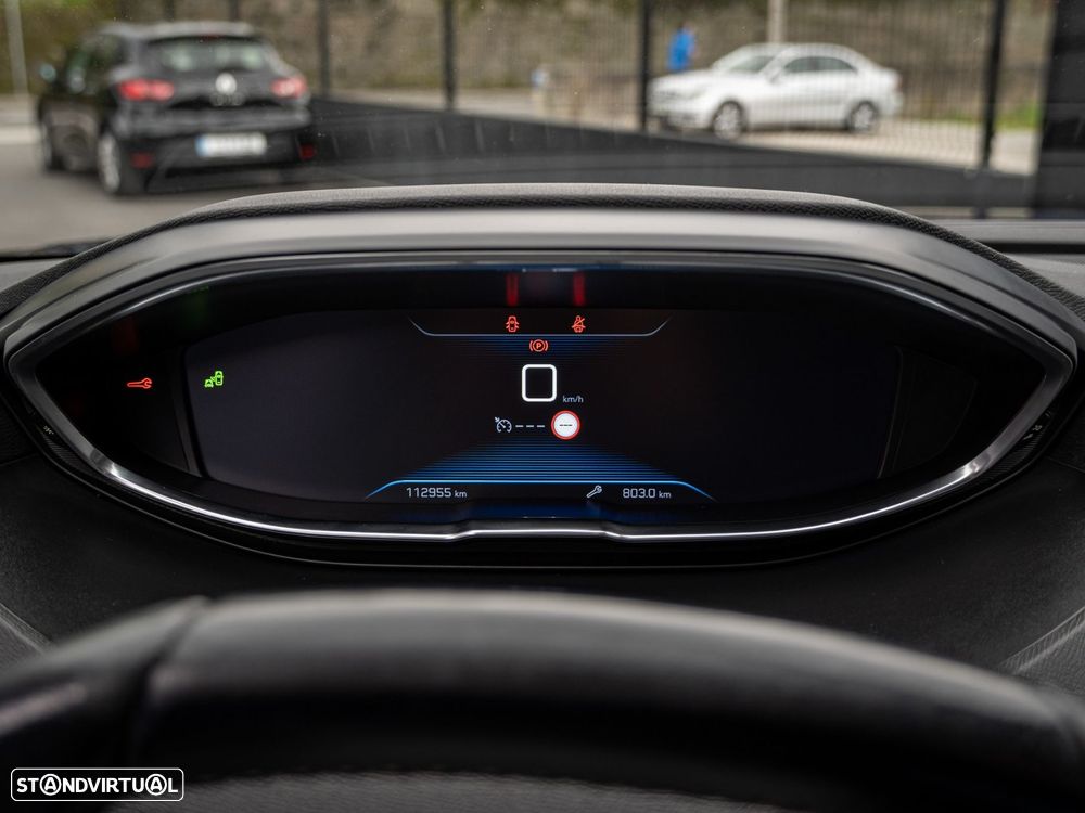 Peugeot 3008 1.5 BlueHDi Allure - 24