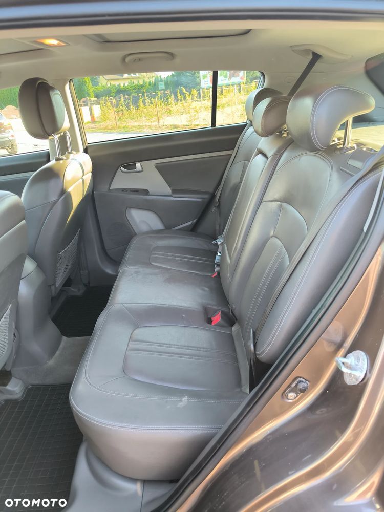 Kia Sportage 1.7 CRDI 2WD Spirit - 11