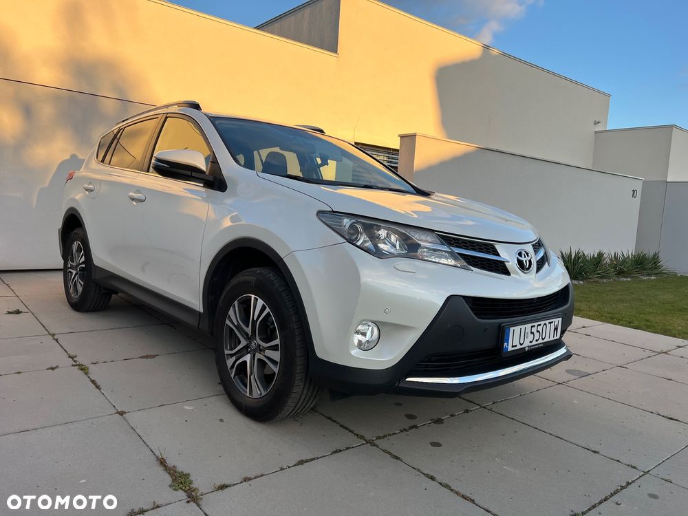 Toyota RAV4 2.0 D-4D Prestige - 4