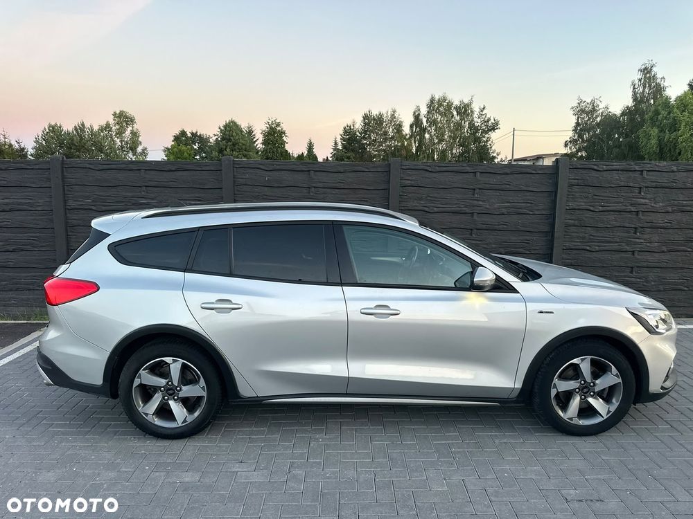 Ford Focus 1.0 EcoBoost Start-Stopp-System ACTIVE - 31
