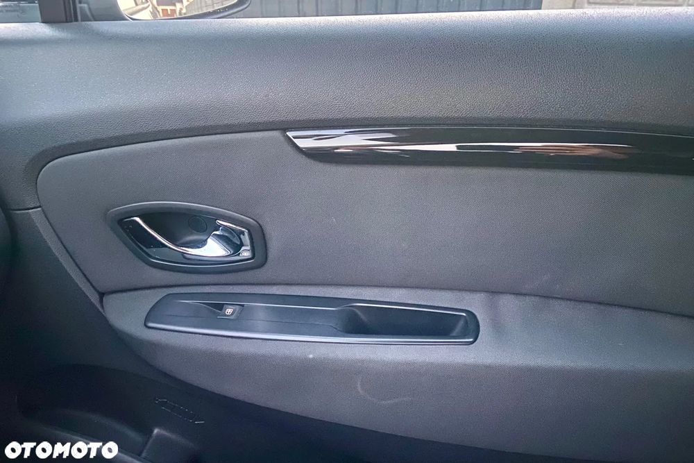 Renault Grand Scenic Gr 1.6 dCi Energy TomTom Edition - 19