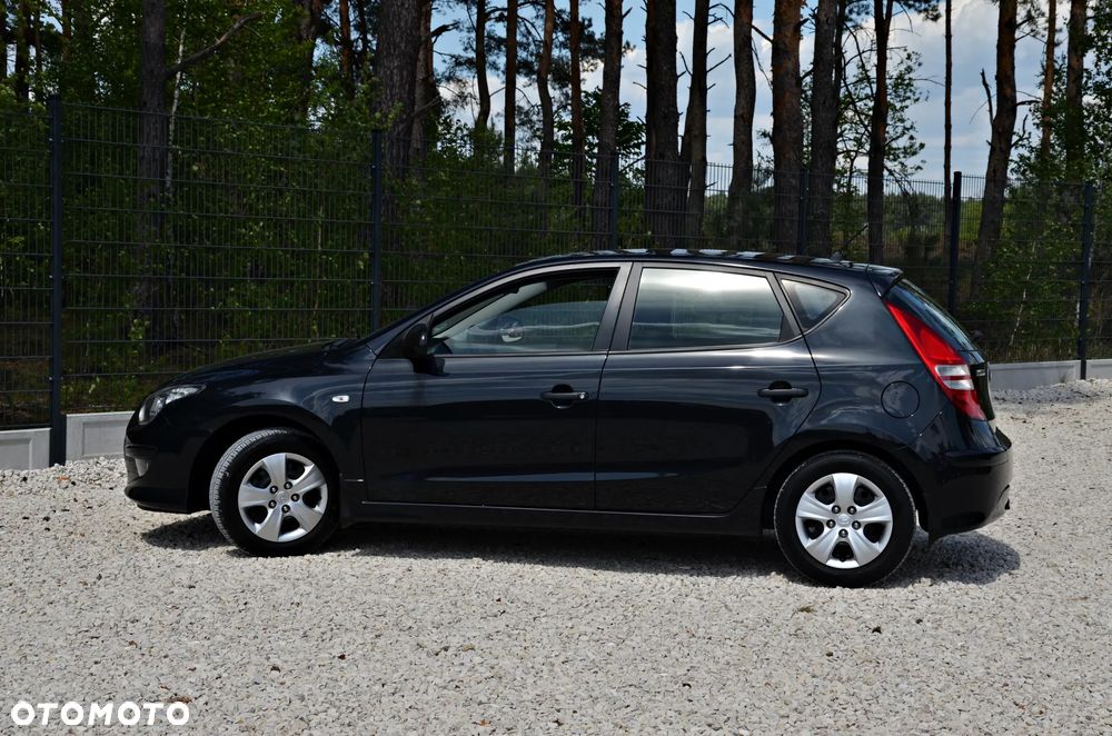 Hyundai i30 1.4 Classic + EU5 - 22