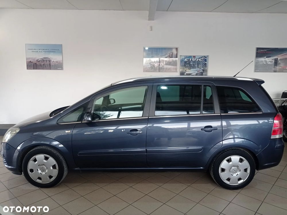 Opel Zafira - 3