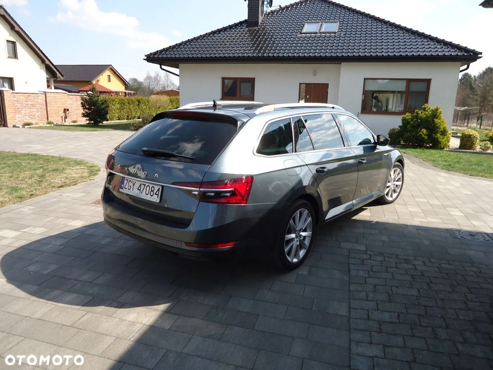 Skoda Superb 2.0 TDI DSG Ambition - 5