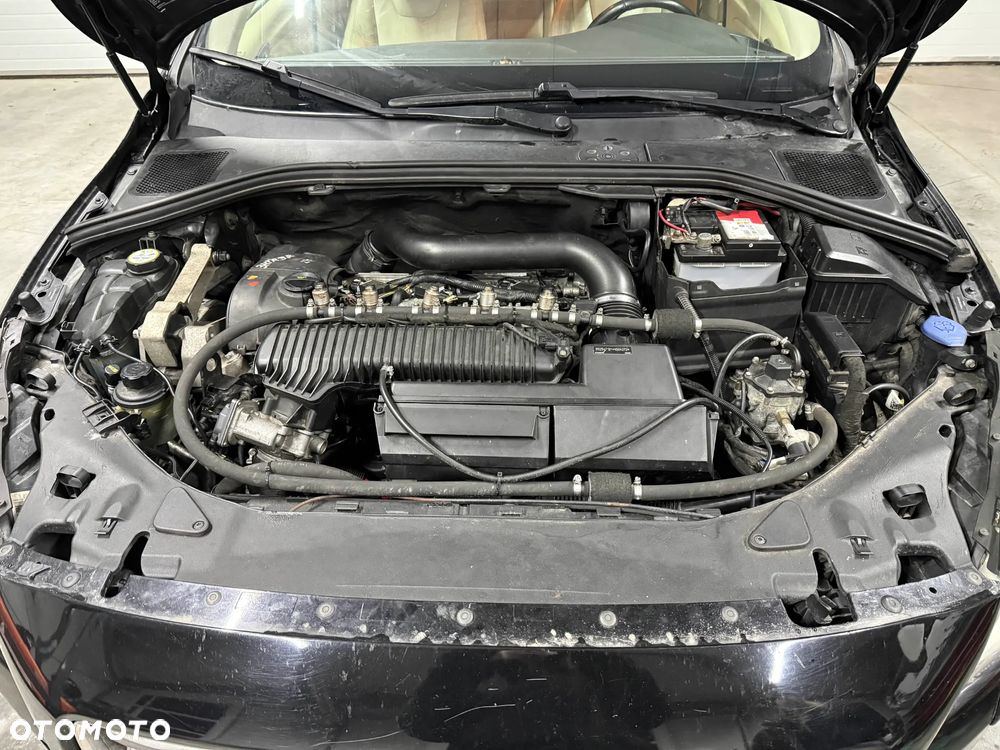 Volvo S60 2.5 T5 - 17