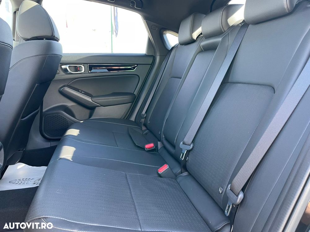 Honda Civic 2.0 i-MMD Hybrid Advance - 17