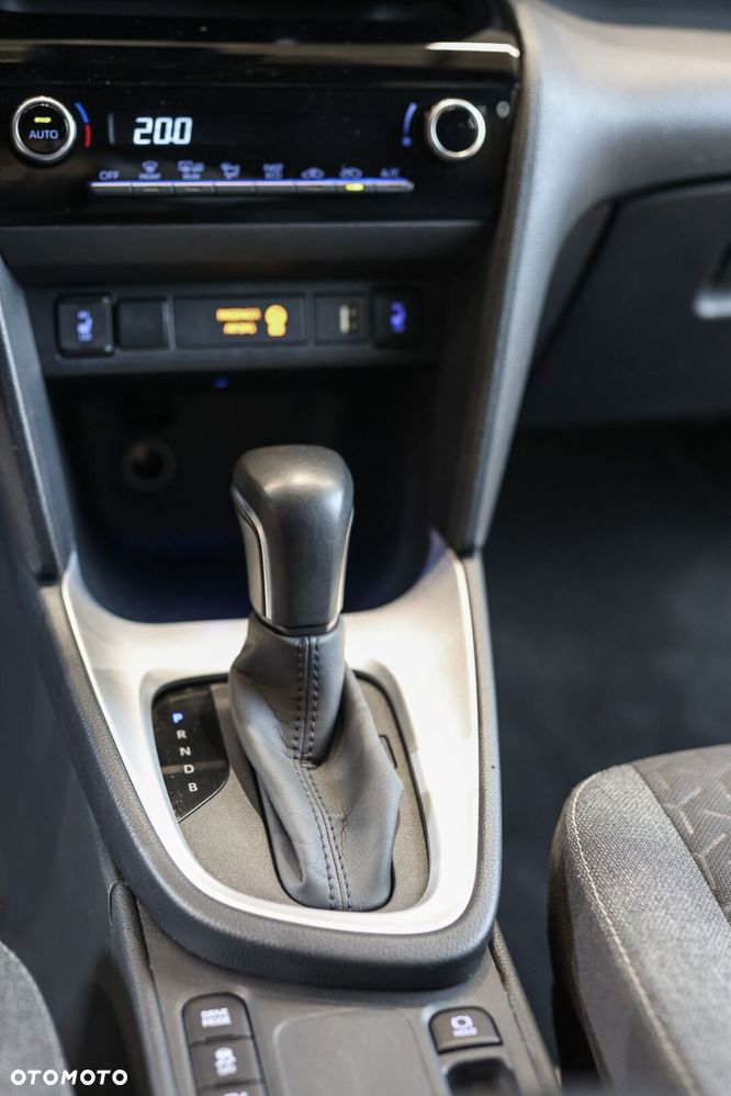 Toyota Yaris Cross Hybrid 1.5 Comfort - 41