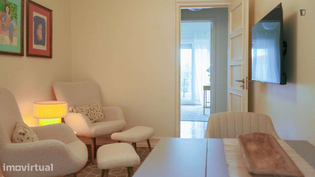 Quarto - localizado em Picoas Lisbon - Grande imagem: 5/31
