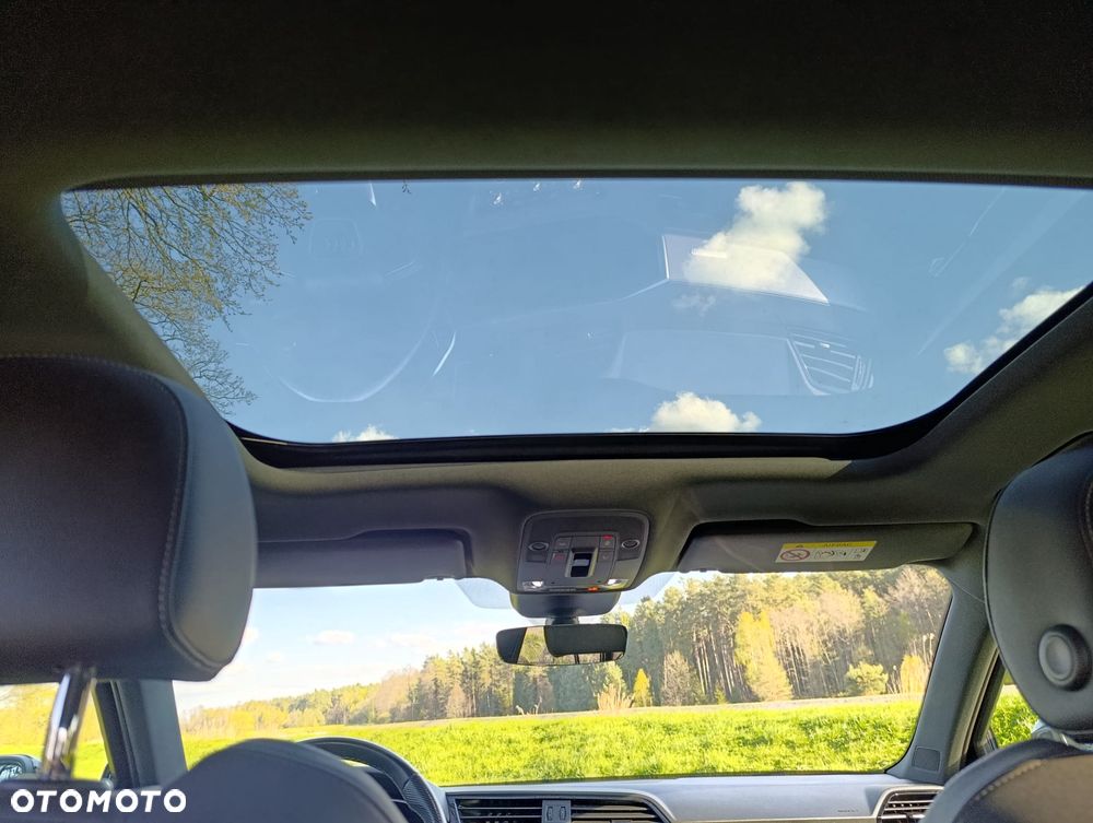 Audi Q3 Sportback 45 TFSIe S tronic S line - 16