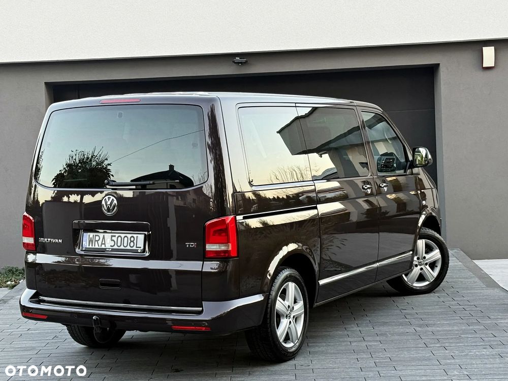 Volkswagen Multivan - 19