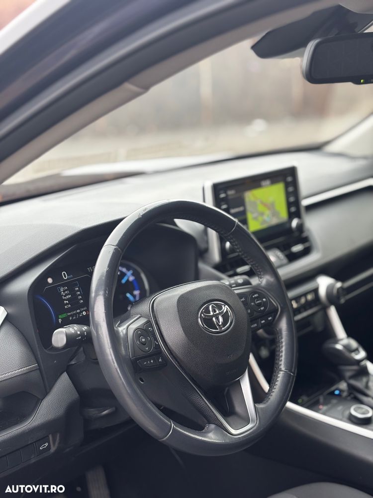 Toyota RAV4 - 12