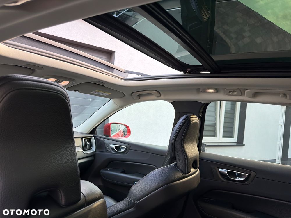Volvo XC 60 T6 Plug-In Hybrid AWD Inscription - 7