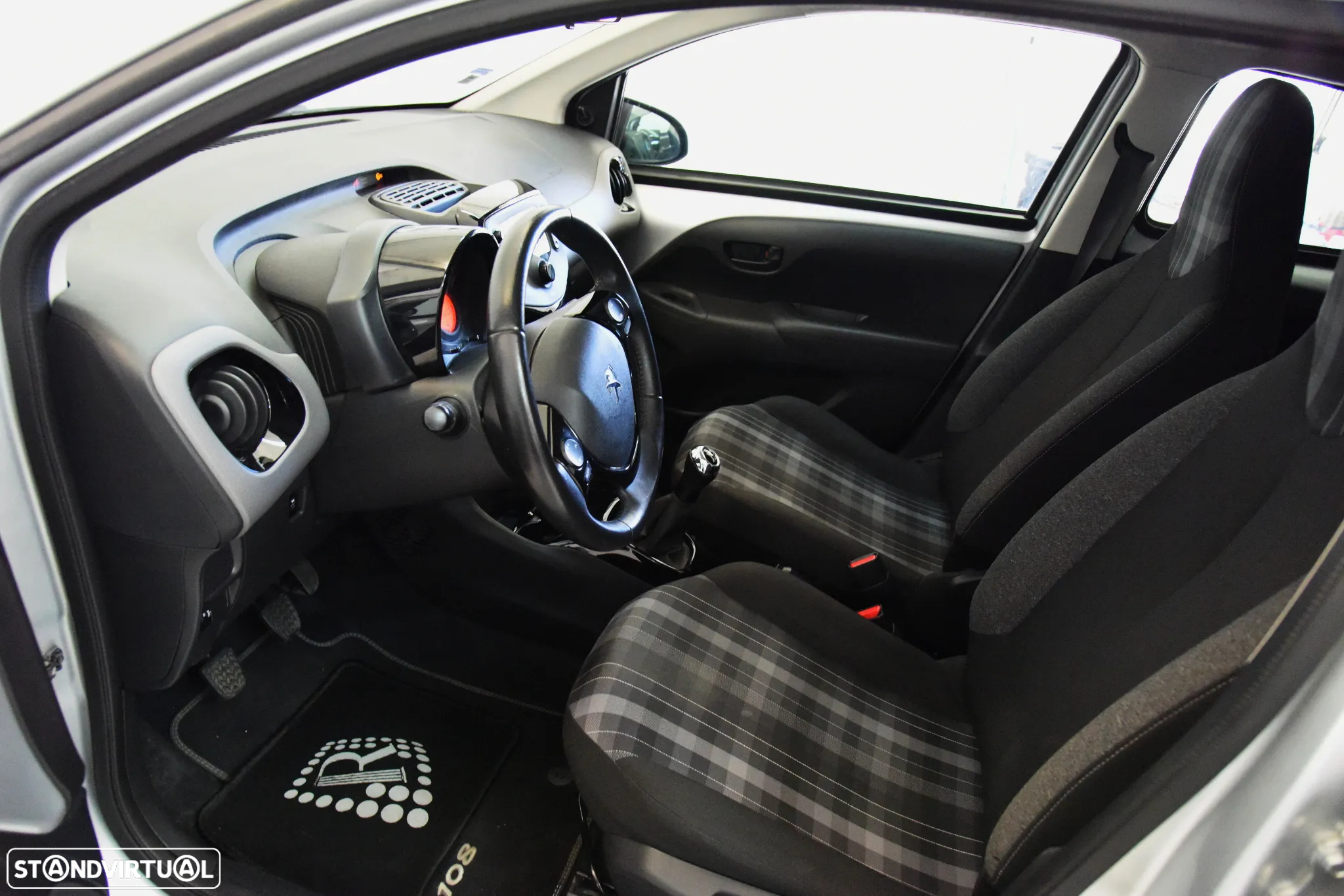 Peugeot 108 1.0 VTi Allure - 10