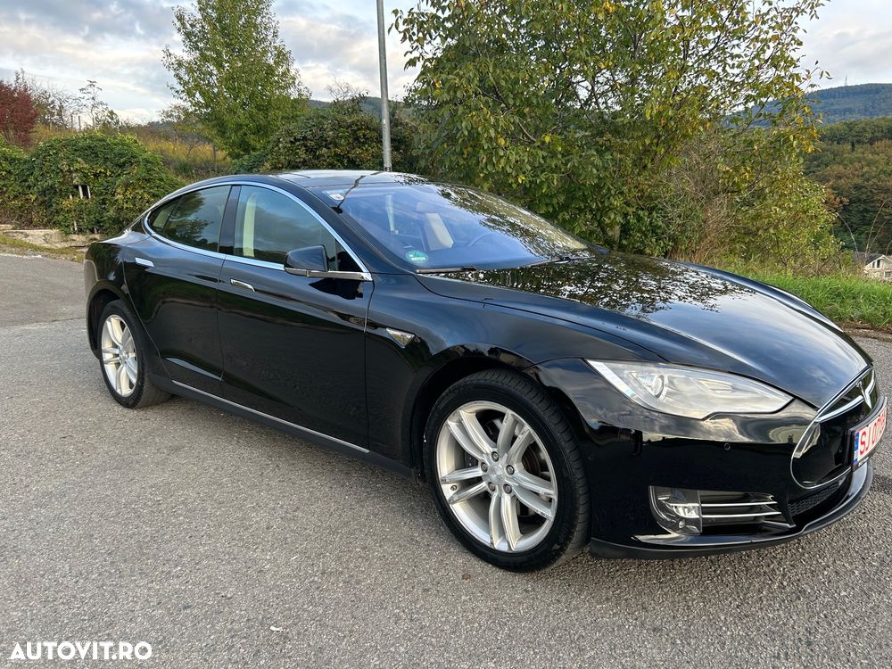 Tesla Model S 85D Allradantrieb - 10