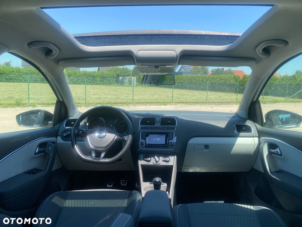 Volkswagen Polo 1.4 TDI (Blue Motion Technology) Comfortline - 15