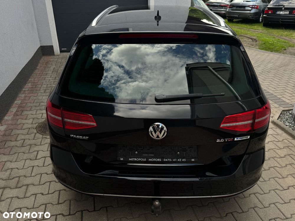 Volkswagen Passat 2.0 TDI SCR (BlueMotion Technology) DSG Highline - 9