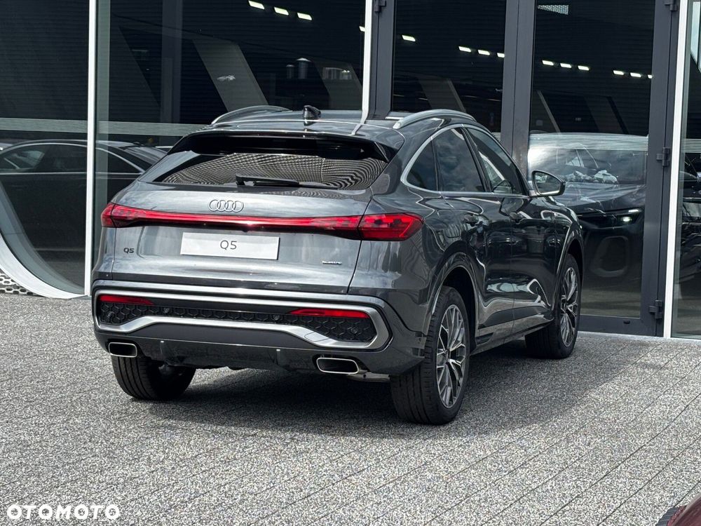 Audi Q5 Sportback - 7