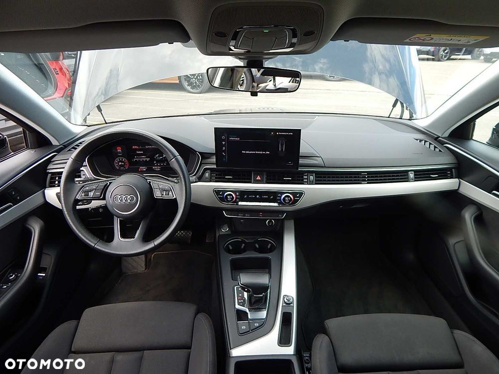 Audi A4 Limousine - 9