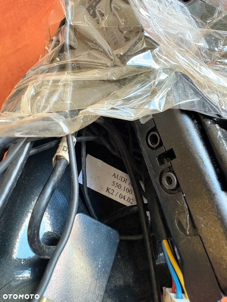 Uchwyt na telefon do konsoli Audi A6 czarny 550100 K2/04.02 - 3