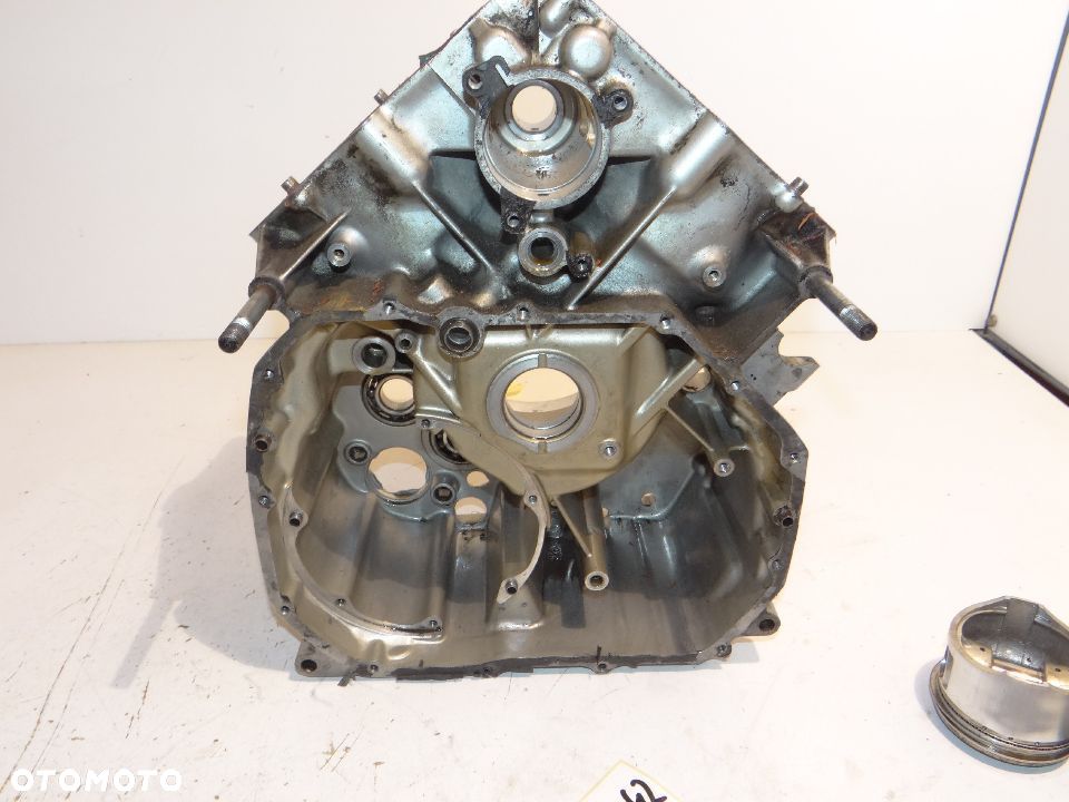 CX 500 GL 500 Blok silnika korpus silnik czlindry tłoki H2042 - 8