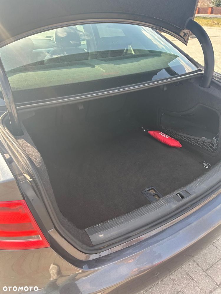 Audi A4 Limousine 2.0 TDI Quattro - 14