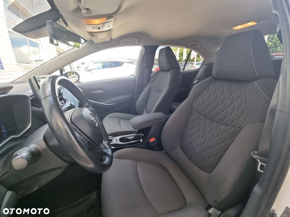 Toyota Corolla 1.8 Hybrid Comfort - 16