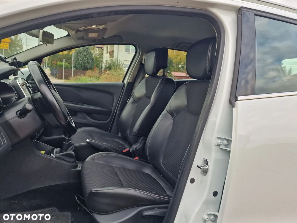 Renault Clio - 9