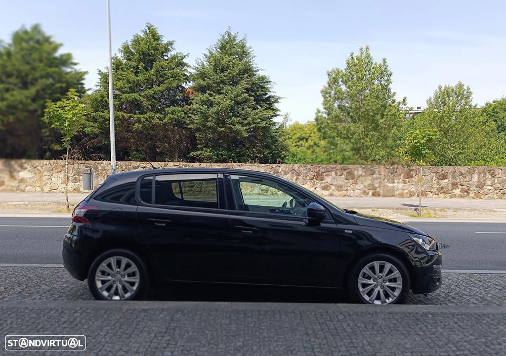 Peugeot 308 1.6 BlueHDi Style - 12