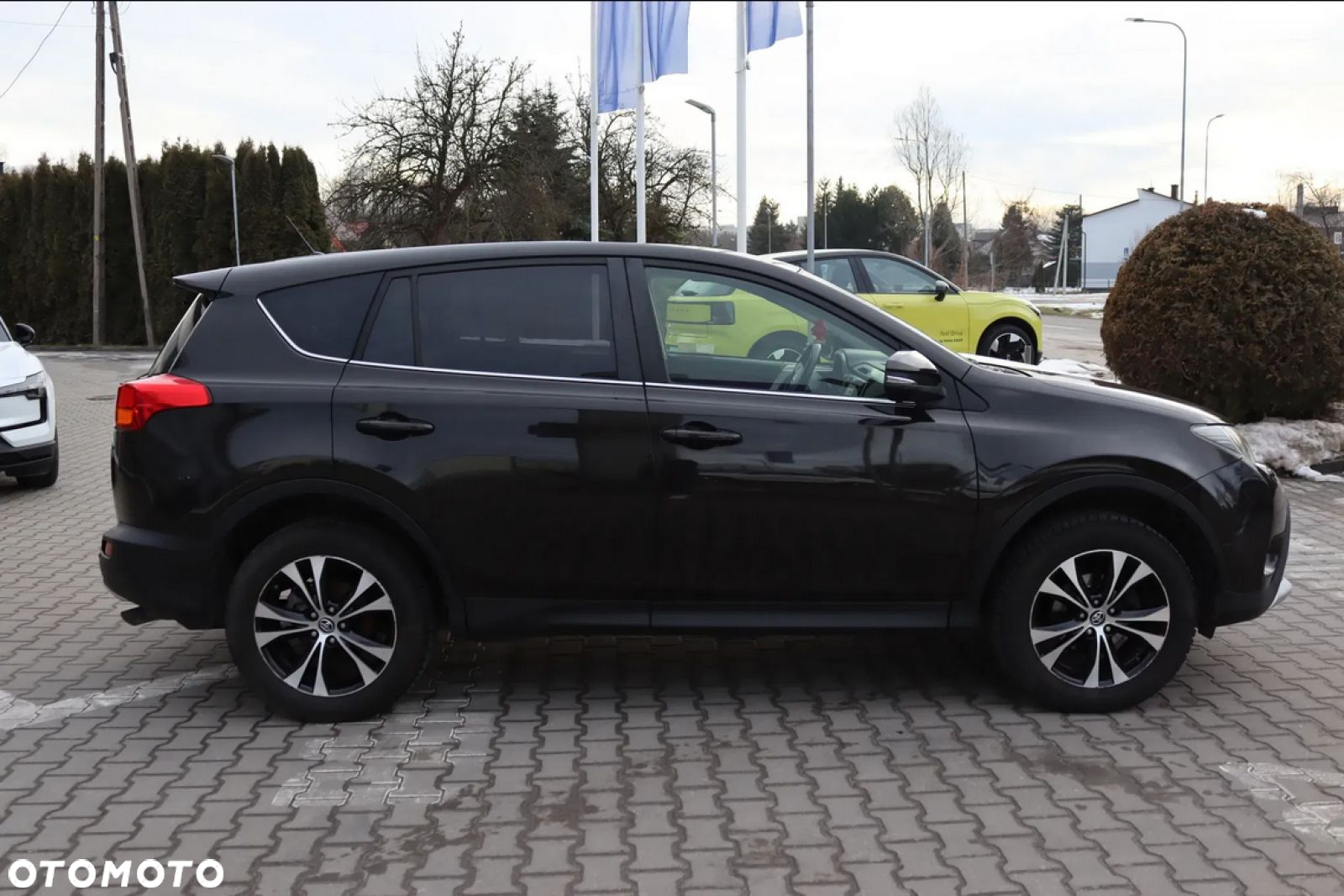 Toyota RAV4 - 8