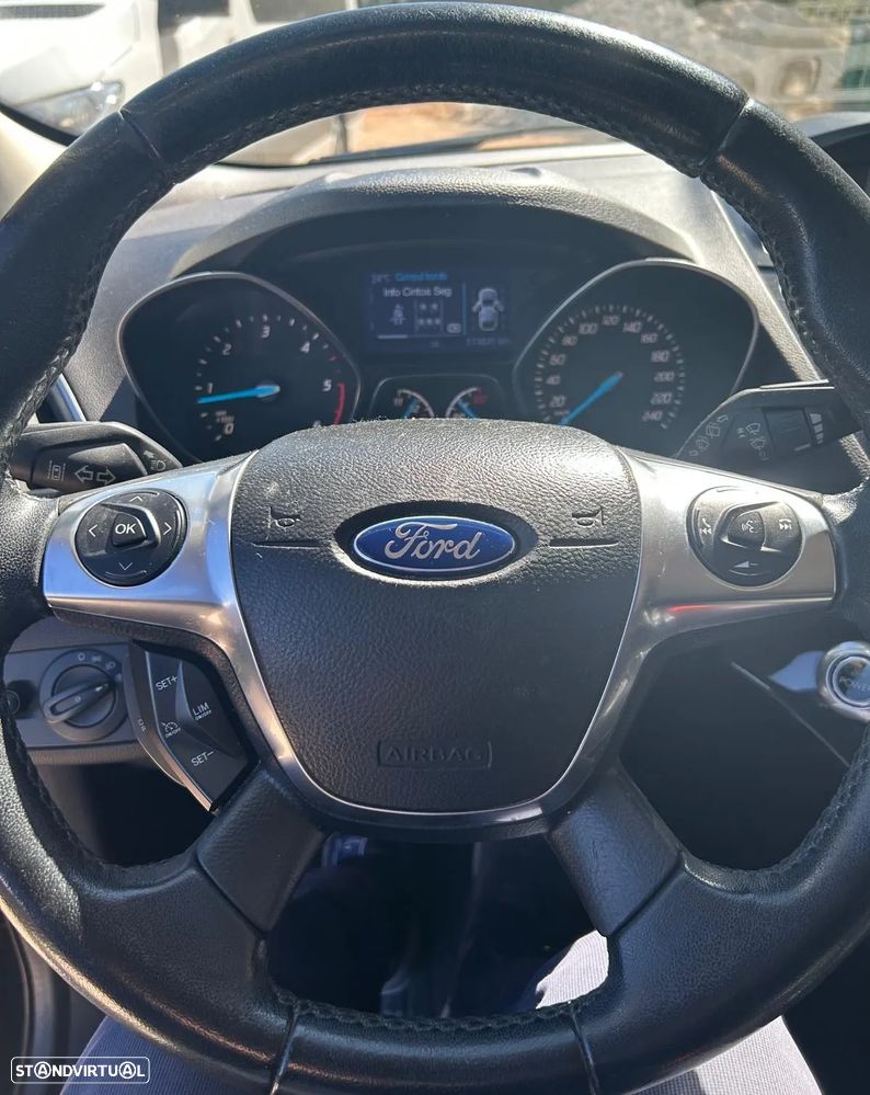 Ford Kuga 2.0 TDCi Titanium - 5