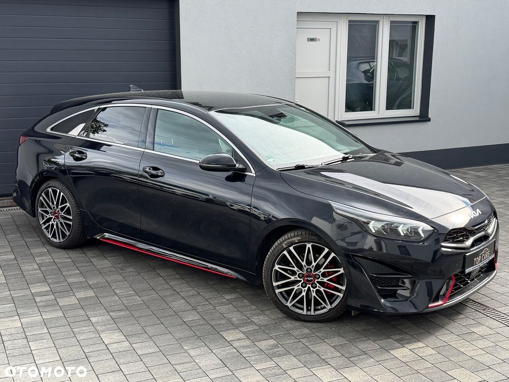 Kia ProCeed 1.6 T-GDI GT DCT - 9