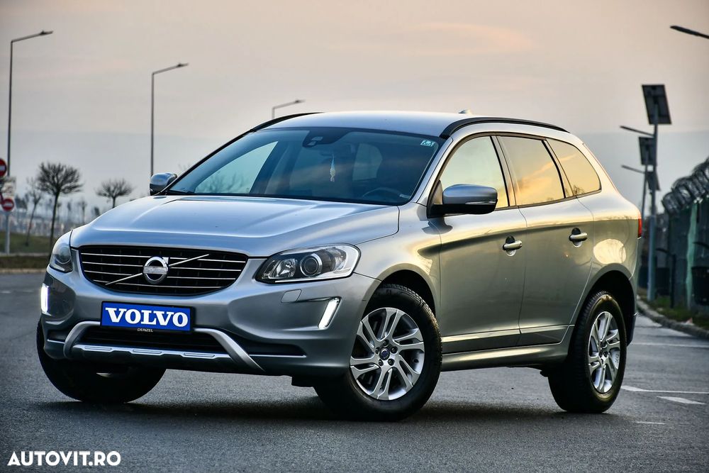 Volvo XC 60 D4 AWD Geartronic Summum - 1
