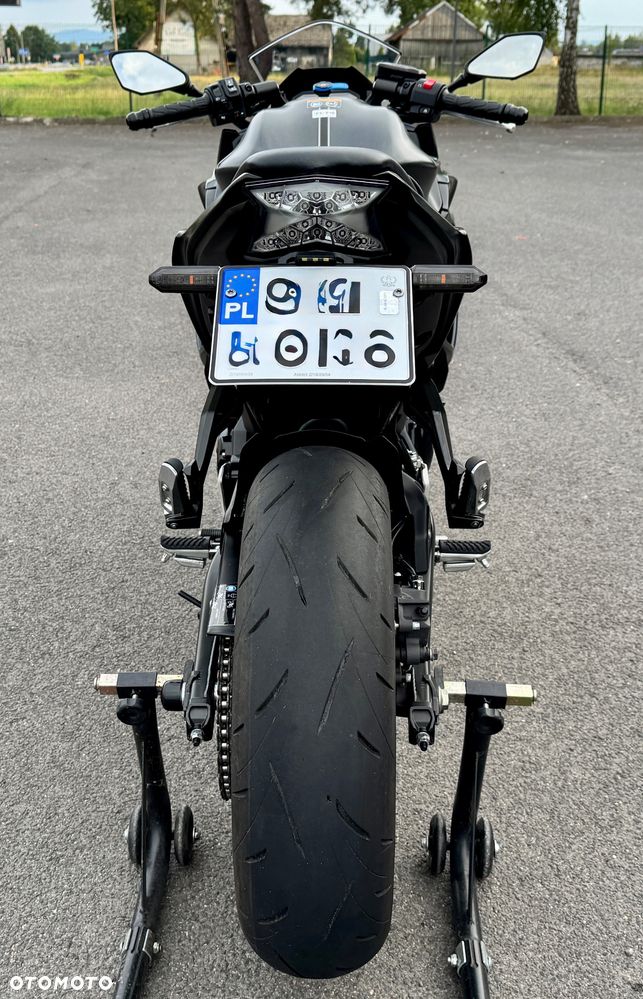 Kawasaki Ninja - 5
