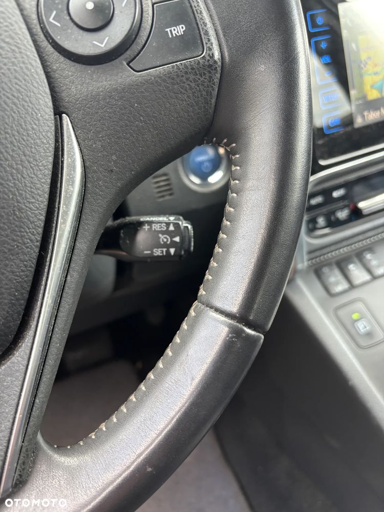 Toyota Auris - 16