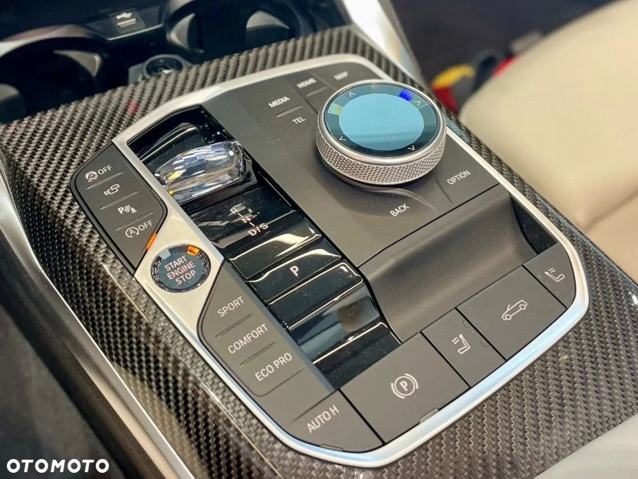 BMW Seria 4 M440i xDrive mHEV - 10